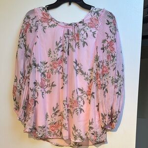 LC Lauren Conrad Pink Floral Pleated Long-Sleeve Blouse